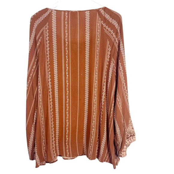 SAVANNA JANE Brown Bohemian Embroidered Peasant Blouse Lightweight Plus size 2X - Picture 5 of 8
